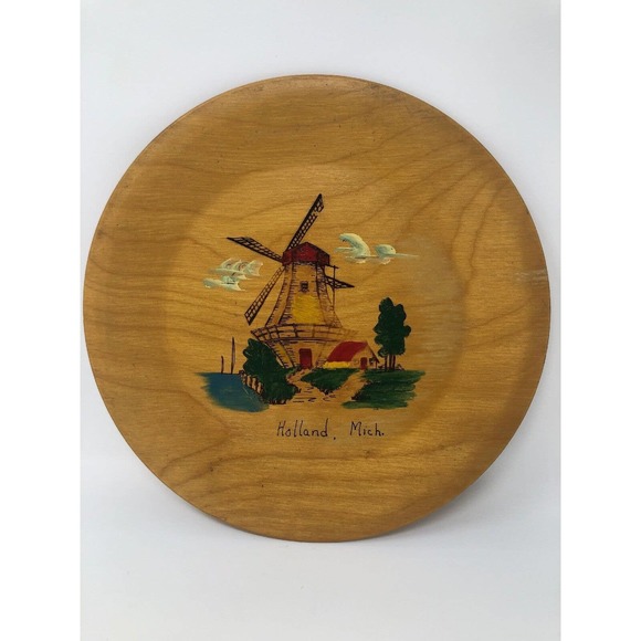 Holland Michigan Vintage Hand Painted Wooden Hanging Souvenir Plate Windmill - Picture 1 of 7